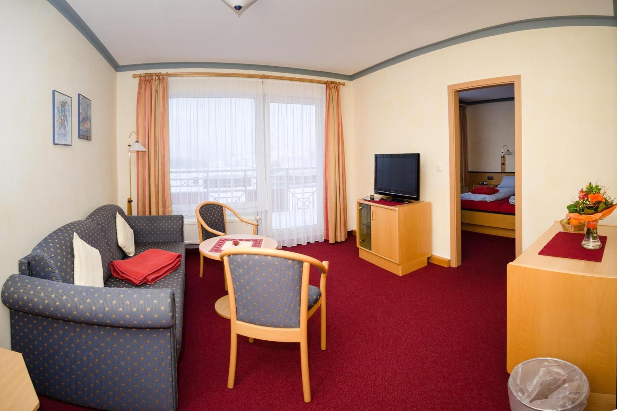 Hotelpension Schroeder Вилинген Екстериор снимка